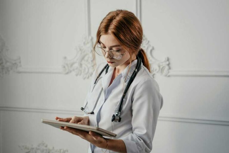 Comparing Epic EHR Costs With Other Top Systems: Which Is Best for Small Practices?
